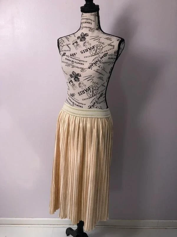 💛 Gold pleated skirt – Majolica – Size S – Very good condition – photo 2